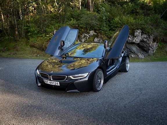 BMW i8 8 of 15