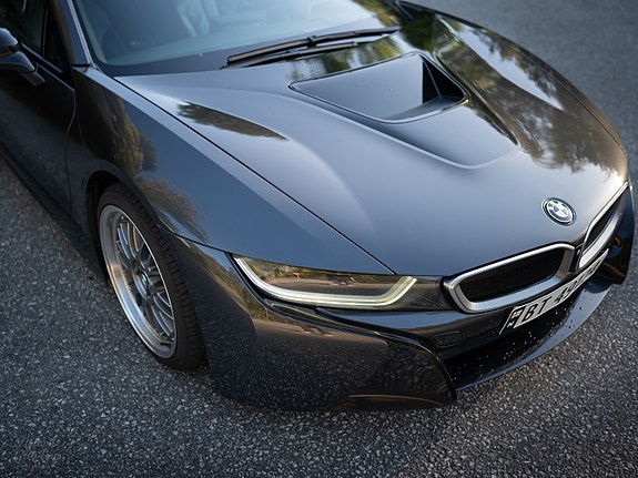 BMW i8 5 of 15