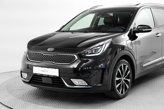 Kia Niro 2 of 5