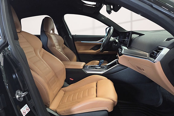 BMW i4 13 of 30