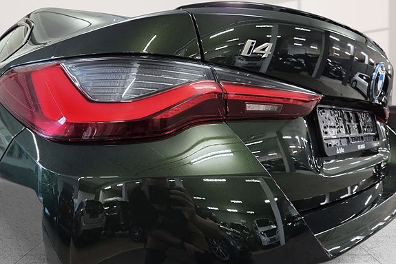BMW i4 29 of 30
