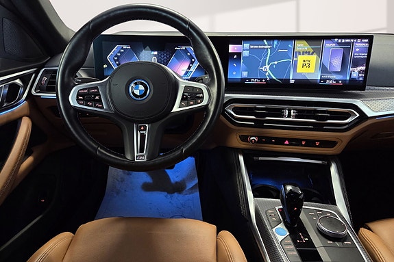 BMW i4 20 of 30
