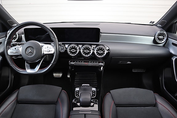 Mercedes-Benz A200 14 of 30