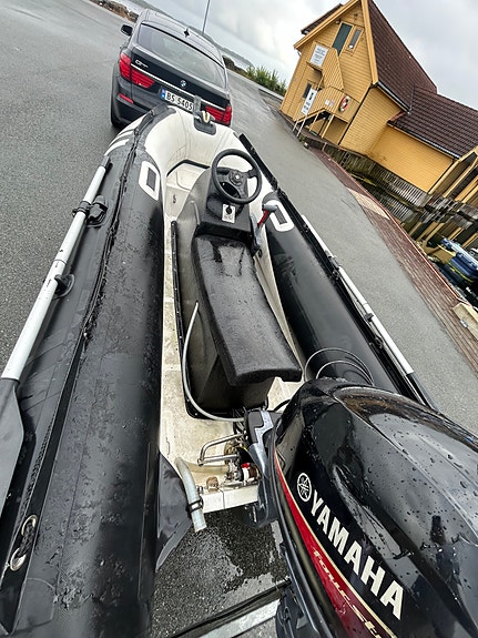 RÅ RIB El.tilt, Hydr.str. El.start, Horn, El.lensepumpe, 4 sitteplasser Høstpris 11 of 25