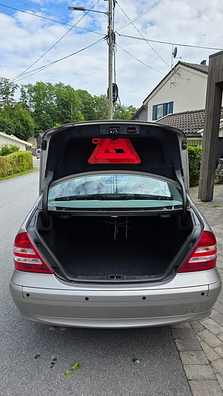 Mercedes-Benz C220 d 5 of 13