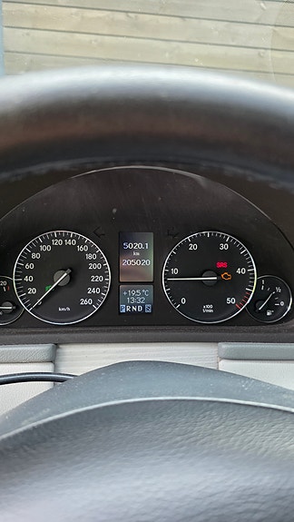Mercedes-Benz C220 d 10 of 13