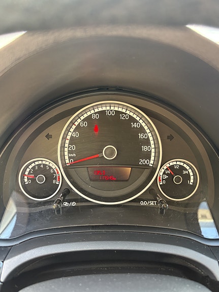 Volkswagen UP! 14 of 30