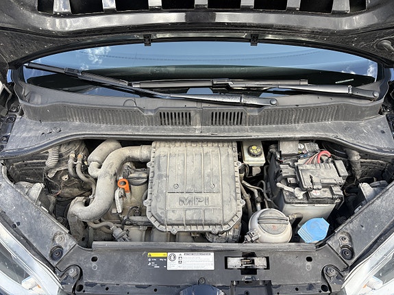 Volkswagen UP! 29 of 30