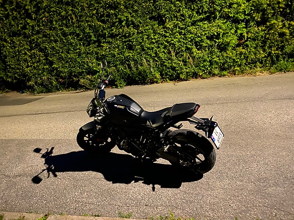 Yamaha MT-07 13 of 14