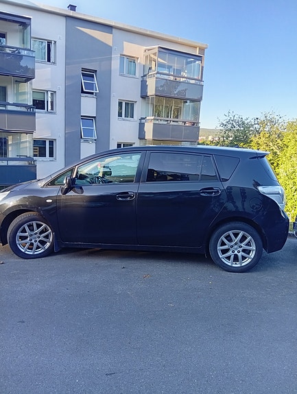 Toyota Verso 3 of 5