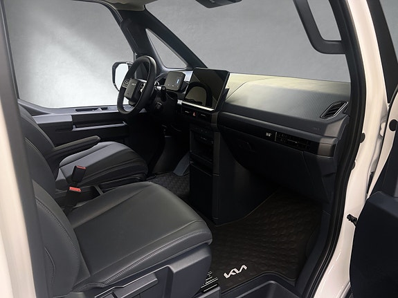 Kia PV5 16 of 30