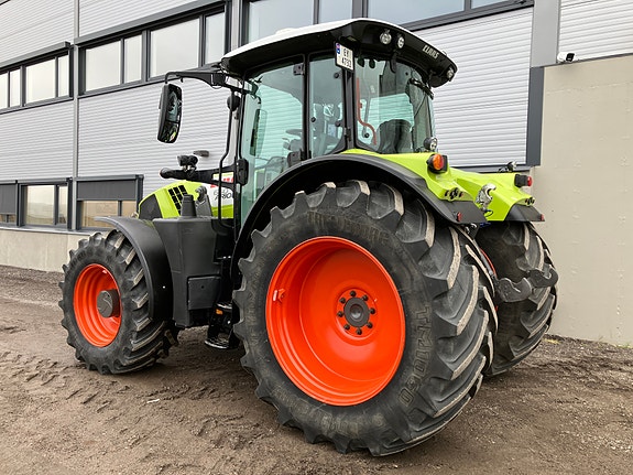 CLAAS Arion 650 Cis+ Hexashift 2 of 5