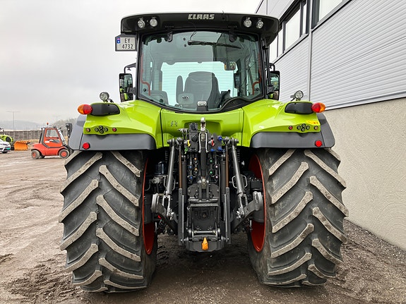CLAAS Arion 650 Cis+ Hexashift 3 of 5