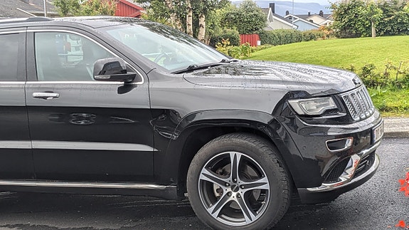 Jeep Grand Cherokee 8 of 30