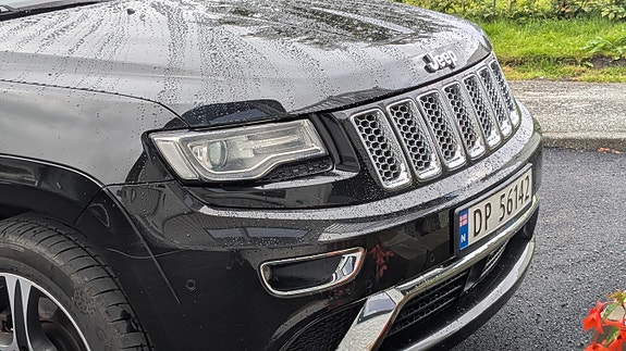Jeep Grand Cherokee 9 of 30