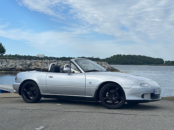 Mazda MX-5 5 of 5