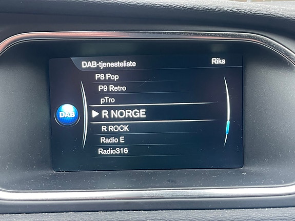 Volvo V40 22 of 29