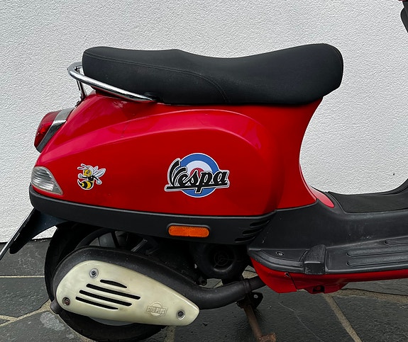 Vespa LX 50 5 of 24