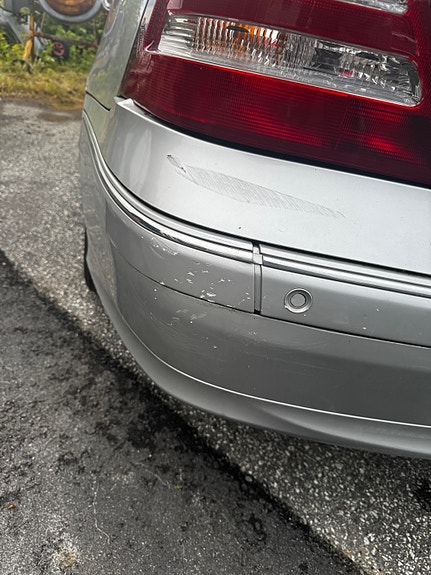 Mercedes-Benz C200 5 of 21