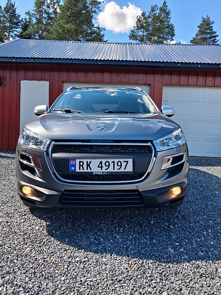 Peugeot 4008 2 of 24