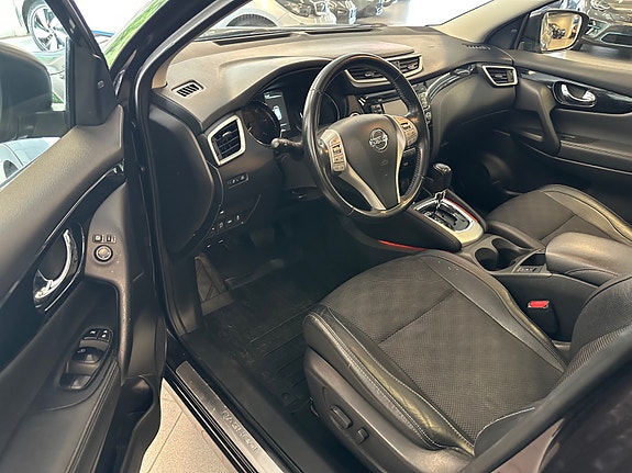 Nissan Qashqai 24 of 30
