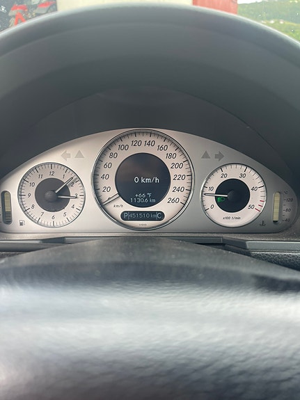 Mercedes-Benz E280 13 of 14