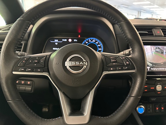 Nissan Leaf 10 of 30