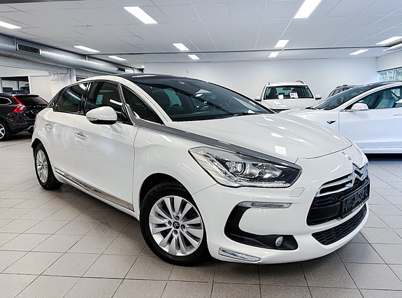 Citroen DS5 3 of 5