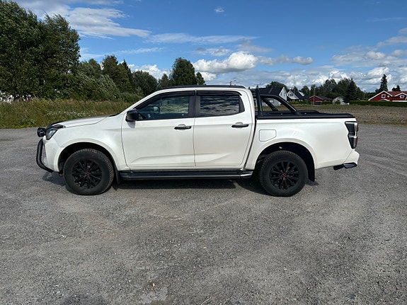 Isuzu D-max 11 of 22