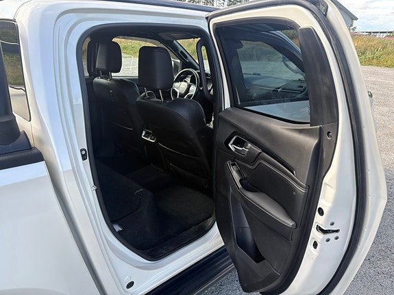 Isuzu D-max 19 of 22