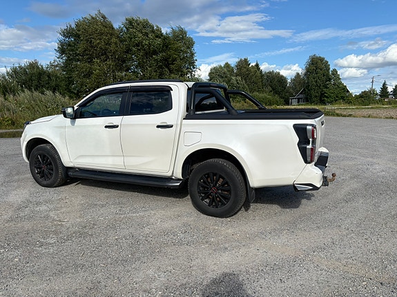 Isuzu D-max 10 of 22