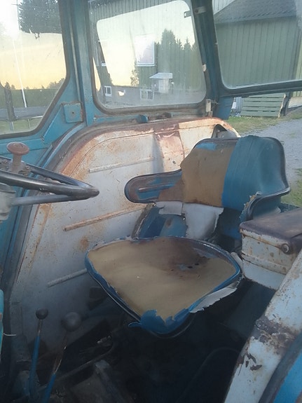 Ford 4600 5 of 5