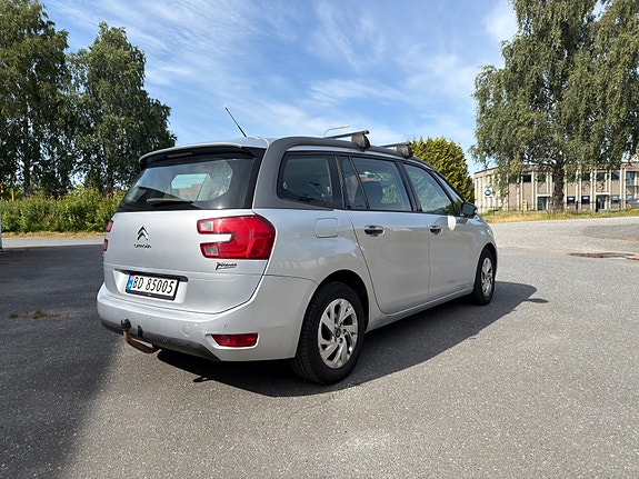 Citroen Grand C4 Picasso 6 of 30