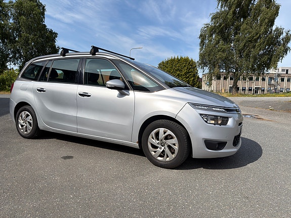 Citroen Grand C4 Picasso 4 of 30