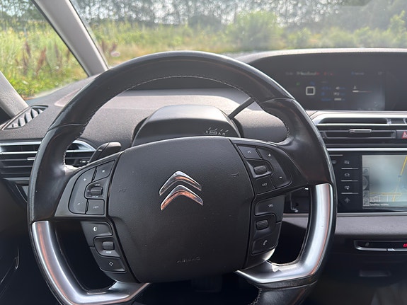 Citroen Grand C4 Picasso 15 of 30