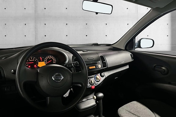 Nissan Micra 9 of 23