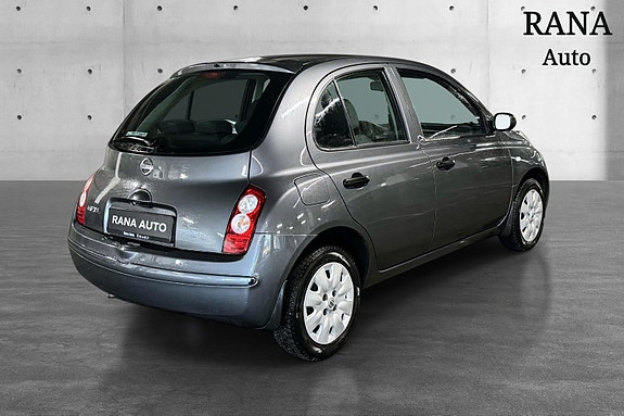 Nissan Micra 5 of 23