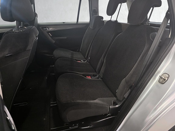 Citroen C4 Picasso 17 of 20