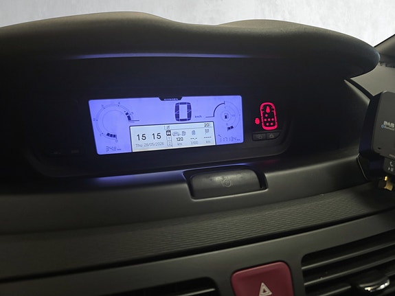 Citroen C4 Picasso 13 of 20
