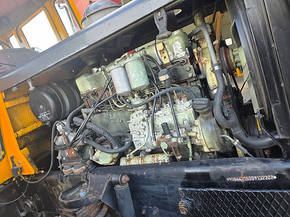MB Trac 9 of 10