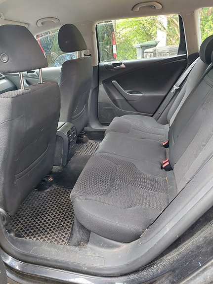 Volkswagen Passat 8 of 10