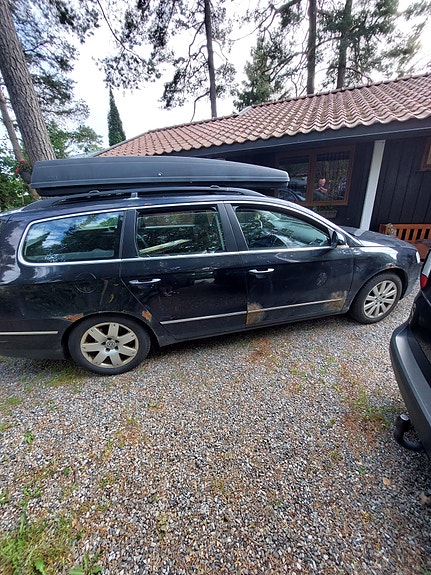 Volkswagen Passat 6 of 10