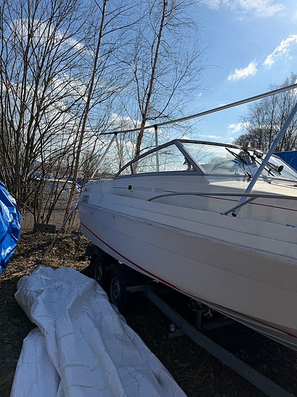 Nor-Dan 610 med Volvo Penta 200 hk og stor båthenger 12 of 15