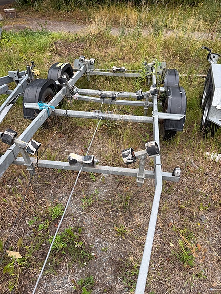 Nor-Dan 610 med Volvo Penta 200 hk og stor båthenger 15 of 15
