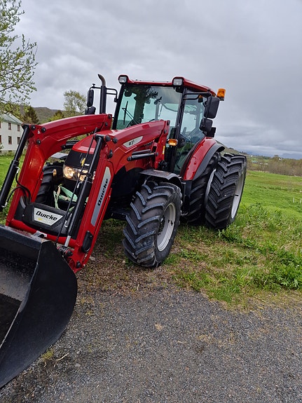 CASE IH FARMALL 85 A 2 of 8