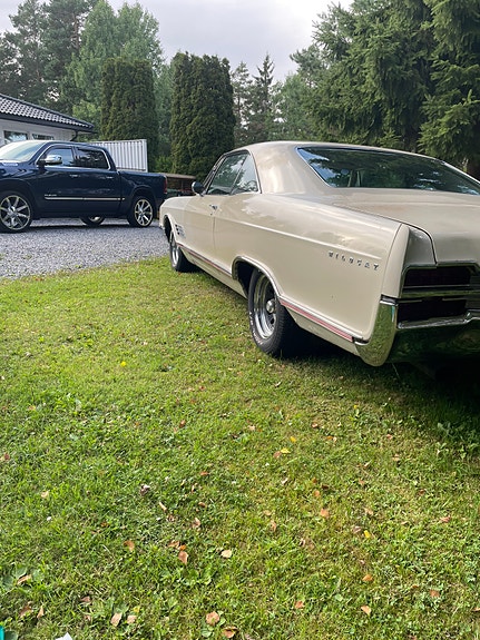 Buick Wildcat 3 of 10