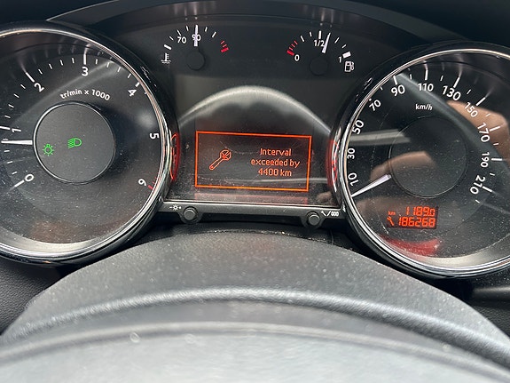 Peugeot 3008 19 of 23