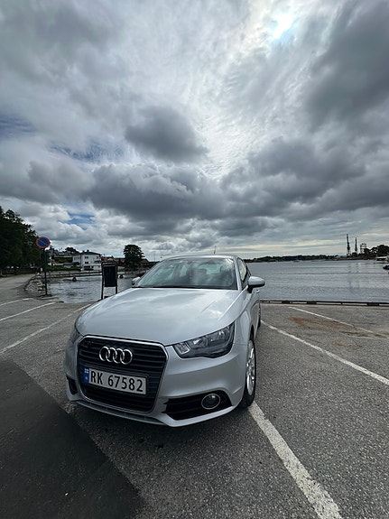 Audi A1 2 of 12