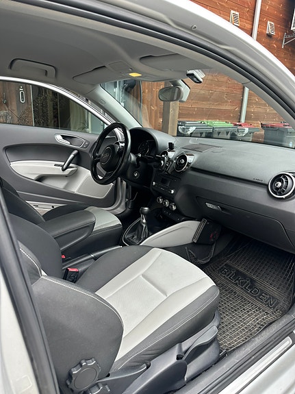 Audi A1 4 of 12