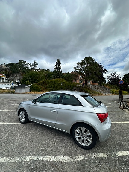 Audi A1 3 of 12